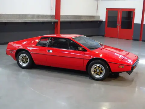 Lotus Esprit S1 chassis 483H historical archive photograph 30
