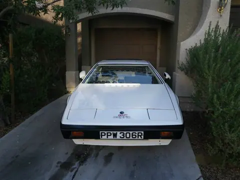 Lotus Esprit S1 chassis 486H historical archive photograph 2