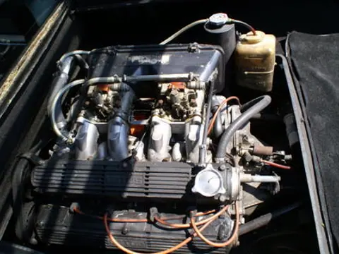 Lotus Esprit S1 chassis 492 NAK registration 492 NAK historical archive photograph 7