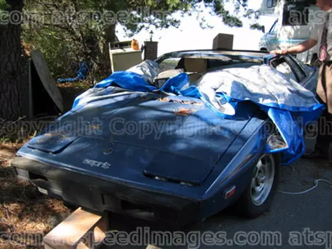 Lotus Esprit S1 chassis 492H registration 2UJV608 historical archive photograph 2