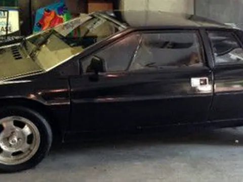 Lotus Esprit S1 chassis 503H historical archive photograph 9