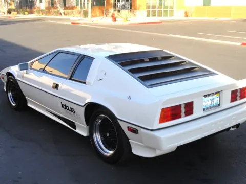 Lotus Esprit S1 chassis 548H registration BOND and 390F historical archive photograph 15