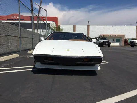 Lotus Esprit S1 chassis 558H registration CB MAGIC historical archive photograph 12