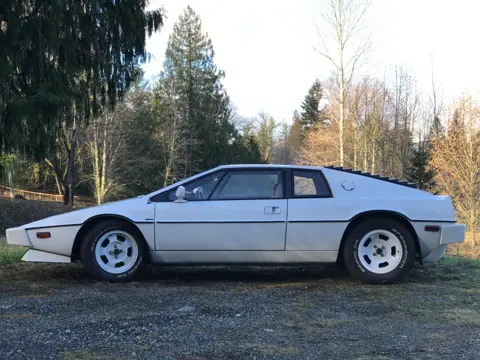 Lotus Esprit S1 chassis 605H historical archive photograph 10