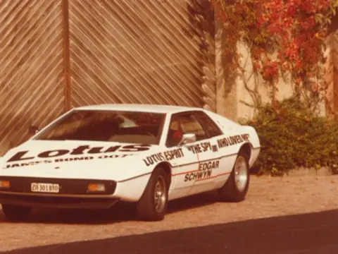Lotus Esprit S1 chassis EDGAR registration Edgar historical archive photograph 2