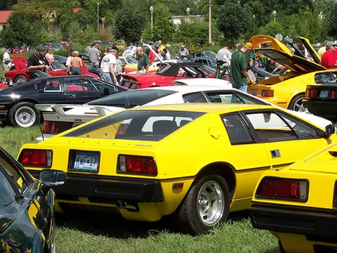 Lotus Esprit S1 chassis KWF 175 registration KWF 175 historical archive photograph 3