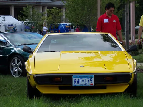 Lotus Esprit S1 chassis KWF 175 registration KWF 175 historical archive photograph 4