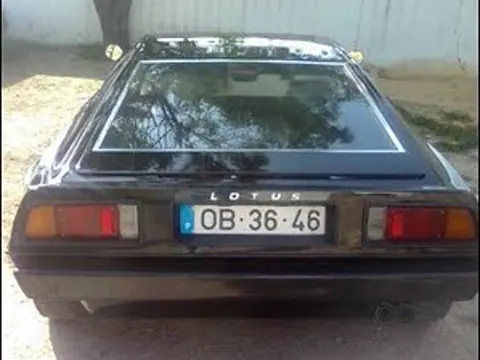 Lotus Esprit S1 chassis OB 36 46 registration OB 36 46 historical archive photograph 5