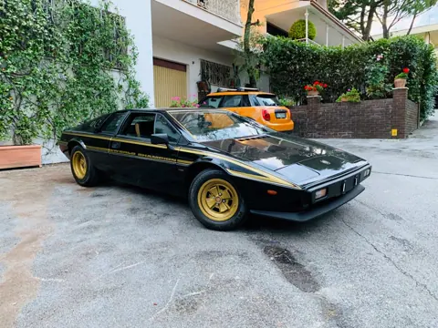 Lotus Esprit S2 chassis 234J registration EVT 738T historical archive photograph 5