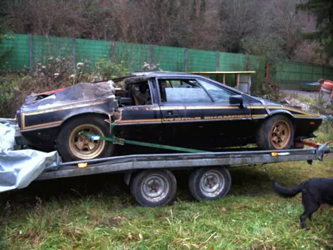 Lotus Esprit S2 chassis 278J historical archive photograph 3