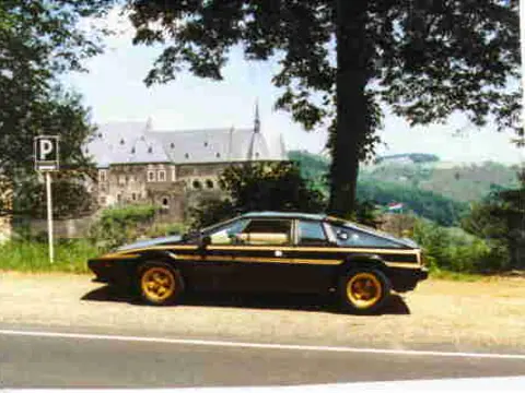 Lotus Esprit S2 chassis 586G historical archive photograph 1