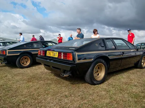 Lotus Esprit S2 chassis 608G registration EVT 738T historical archive photograph 1