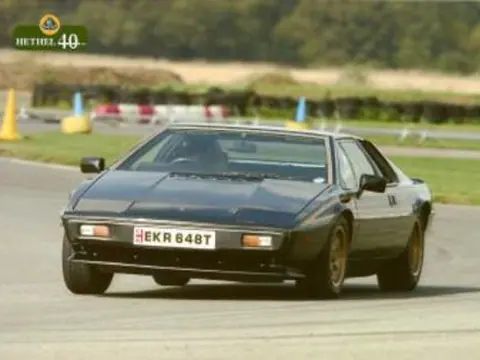 Lotus Esprit S2 chassis 648G registration EKR 648T historical archive photograph 5