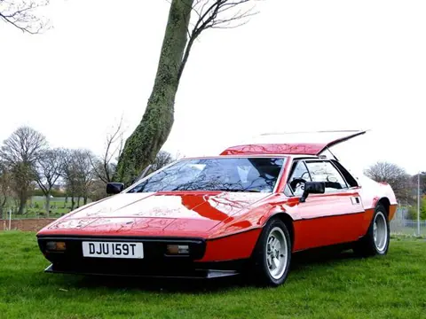 Lotus Esprit S2 chassis 702G registration DJU 159T historical archive photograph 17