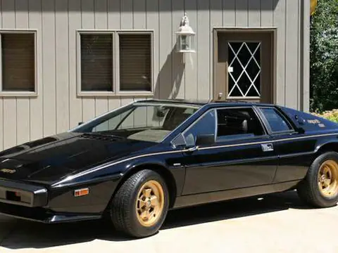 Lotus Esprit S2 chassis 820H historical archive photograph 10