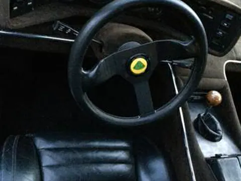 Lotus Esprit S2 chassis 820H historical archive photograph 4